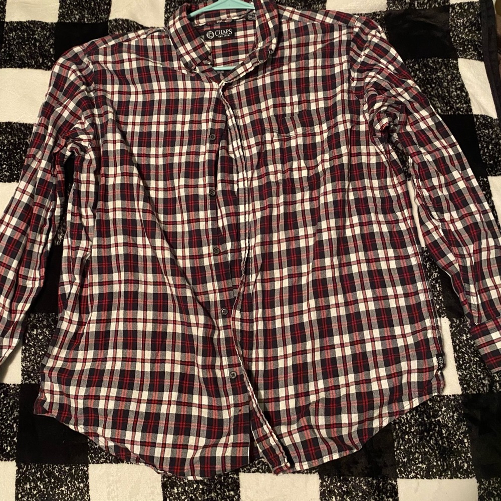 Plaid long sleeve button up men’s shirt